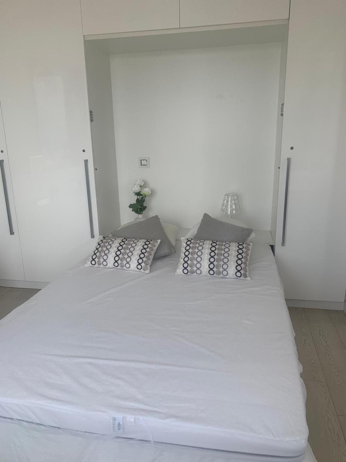 Stunning 3 Bedrooms With A Sea View Terrace Cannes
